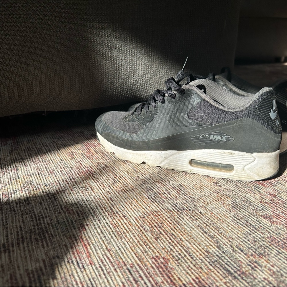 Nike Air Max Black Sneakers